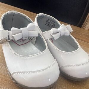 NEW Stride Rite White Bow Dress Shoes